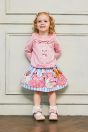 10-607ノベルティうさぎプルオーバー <br>(★ピンク/サックス) <br>・BABY￥14,080-(80/90cm) <br>・TODDLER￥15,180～(100～140cm) <br>10-623シャーリーノベルティプリントパンツ付きスカート <br>(★サックス/アカ) ￥14,080-(F) <br>10-628ノベルティクリップ <br>(★ピンク)￥6,380-(Fサイズ) <br>11-062リボン付きソックス <br>(★オフ白)￥3,080-(11～20cm) <br>10-523布リボンストラップシューズ <br>(★ピンク/アカ/クロ)￥11,880～(14～21㎝）